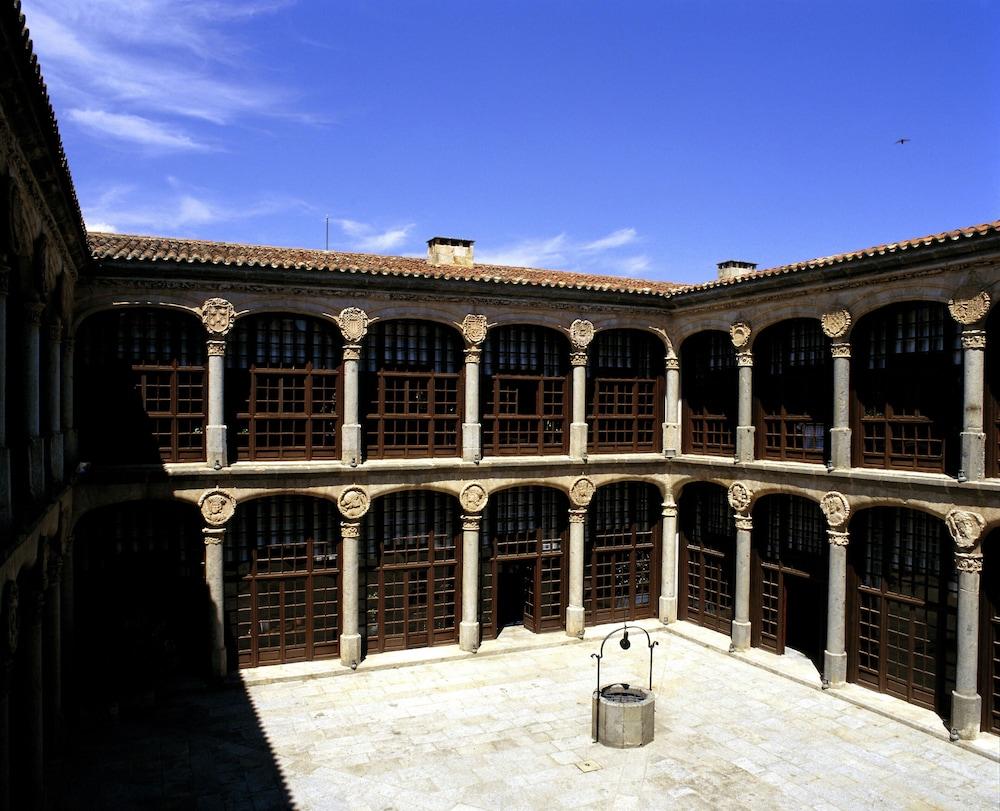 Parador De Zamora Exterior foto